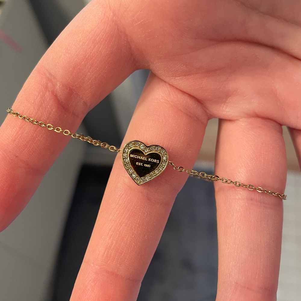 Michael Kors Gold Plated Bracelet with Clasp